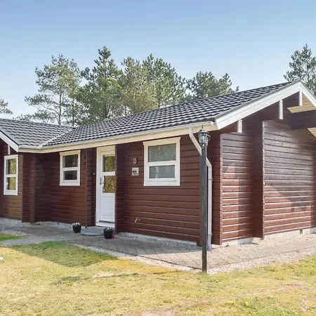 Hébergement de vacances Three-bedroom Holiday In Saby Sæby