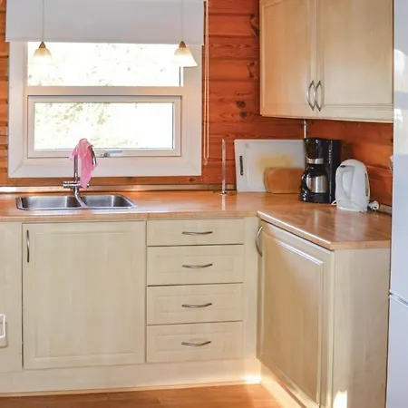 Three-bedroom Holiday In Saby Hébergement de vacances *